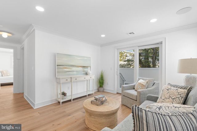 5004 OCEAN BLVD, Long Beach Township, NJ 08008