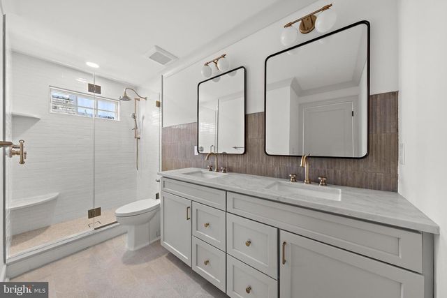 5004 OCEAN BLVD, Long Beach Township, NJ 08008