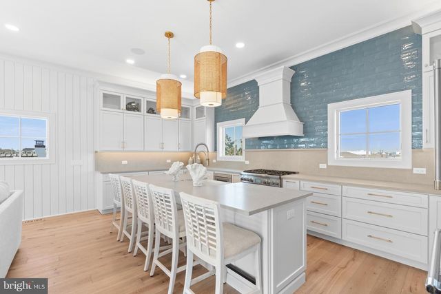 5004 OCEAN BLVD, Long Beach Township, NJ 08008