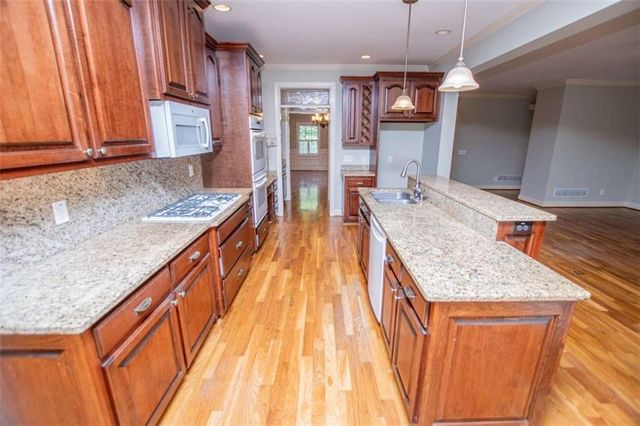 133 Stonegate Trail, Carrollton, GA 30116