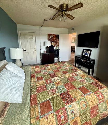 610 Tennis Club Drive 408, Fort Lauderdale, FL 33311