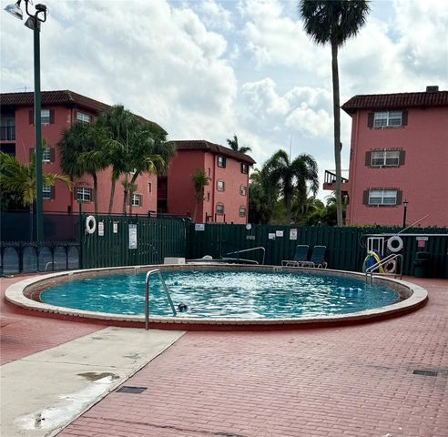 610 Tennis Club Drive 408, Fort Lauderdale, FL 33311