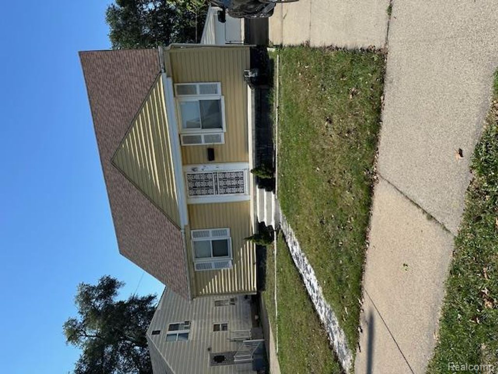 412 Campbell Street, River Rouge, MI 48218