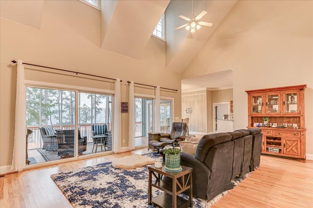 184 Savannah Drive, Mc Cormick, SC 29835