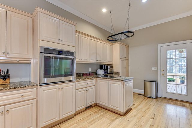 184 Savannah Drive, Mc Cormick, SC 29835