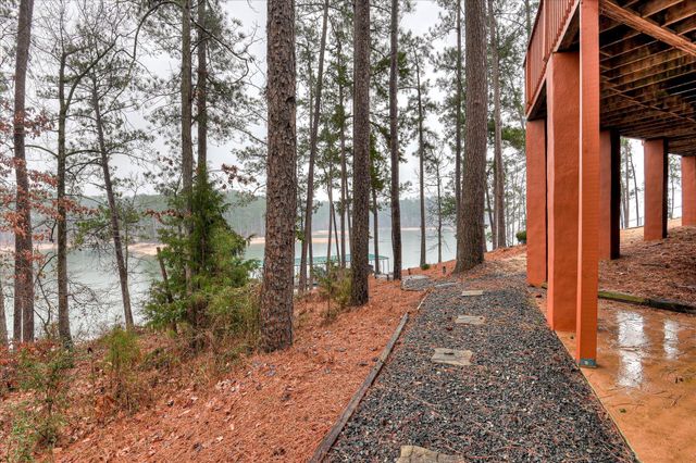 184 Savannah Drive, Mc Cormick, SC 29835