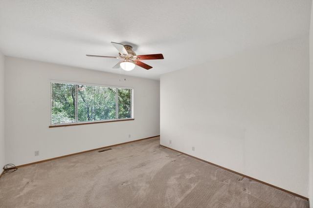 4090 River Woods Dr, Auburn, CA 95602