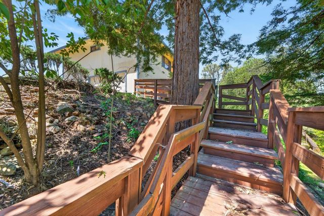 4090 River Woods Dr, Auburn, CA 95602