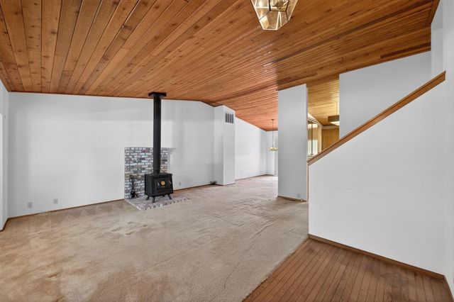 4090 River Woods Dr, Auburn, CA 95602