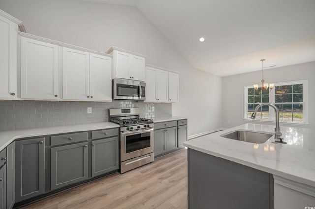 74 Double Pond Dr, Georgetown, SC 29440