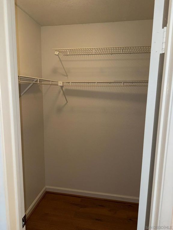 Image 11 of property listing at 7405 Charmant Dr 1911, San Diego, CA 92122