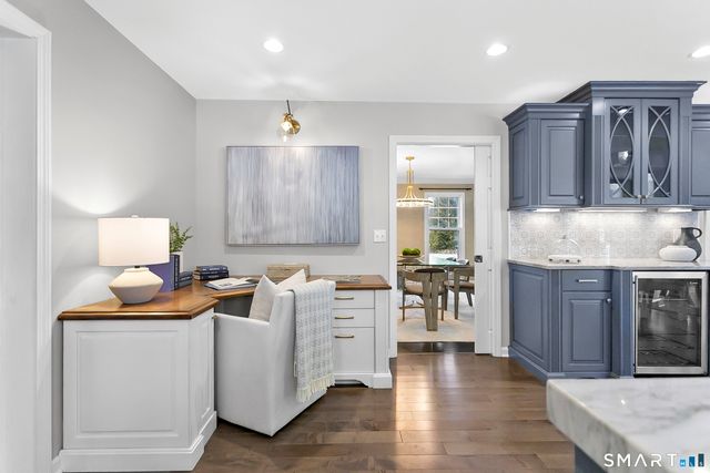 158 Coventry Lane, Fairfield, CT 06824