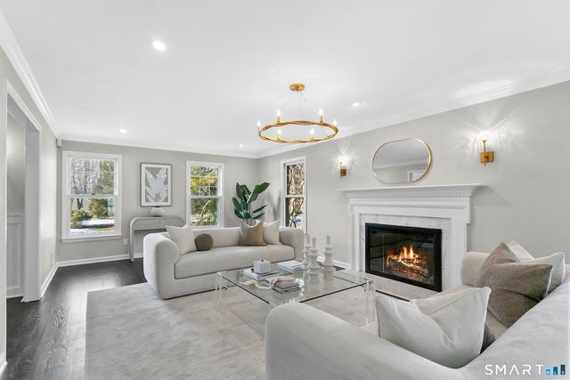 158 Coventry Lane, Fairfield, CT 06824