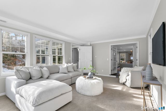 158 Coventry Lane, Fairfield, CT 06824