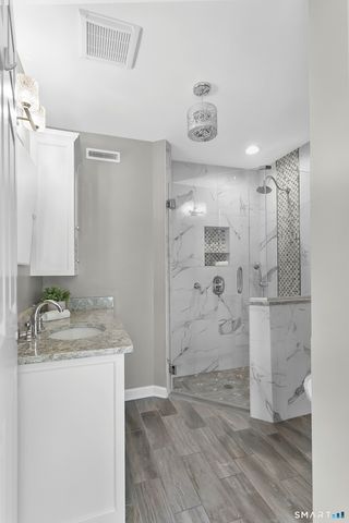 158 Coventry Lane, Fairfield, CT 06824