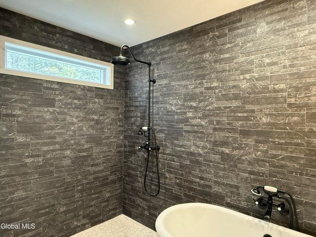 192 Benninger Road, Wright, NY 12053