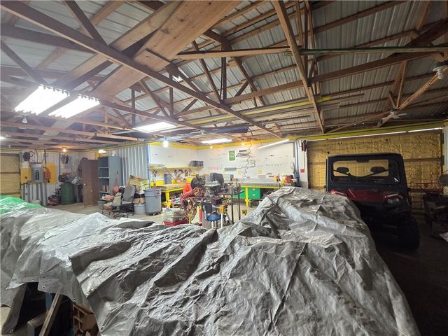 6995 SW Arnold Road, Plattsburg, MO 64477