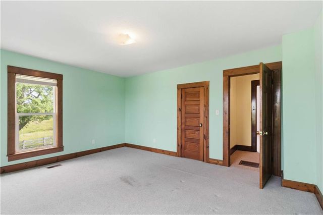 6995 SW Arnold Road, Plattsburg, MO 64477