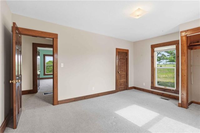 6995 SW Arnold Road, Plattsburg, MO 64477