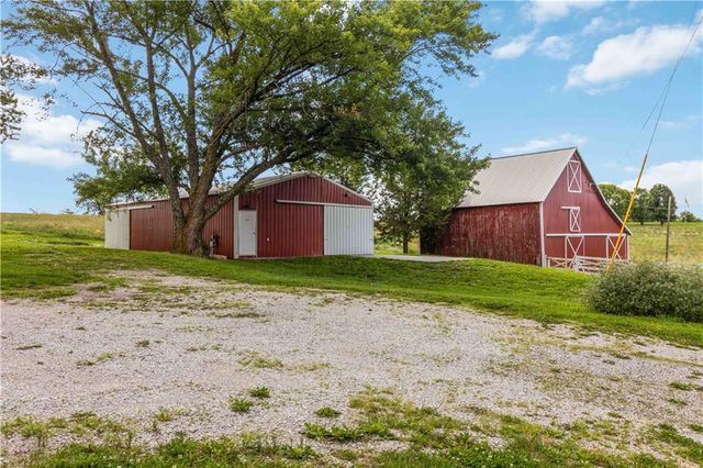 6995 SW Arnold Road, Plattsburg, MO 64477