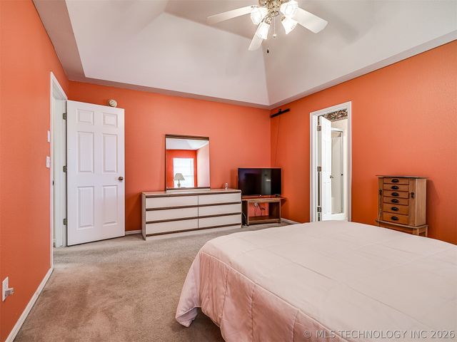 8406 S 111th Avenue E, Tulsa, OK 74133