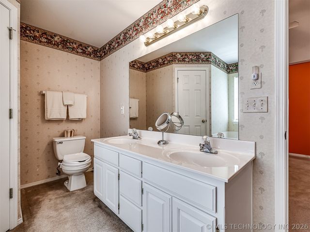 8406 S 111th Avenue E, Tulsa, OK 74133