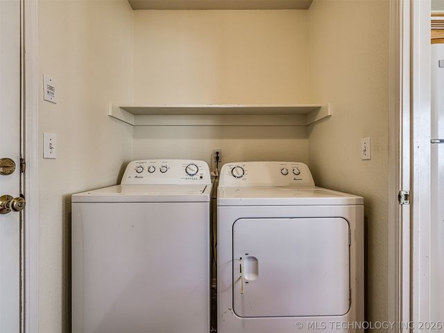 8406 S 111th Avenue E, Tulsa, OK 74133