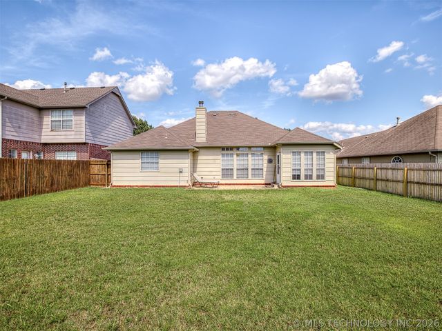 8406 S 111th Avenue E, Tulsa, OK 74133