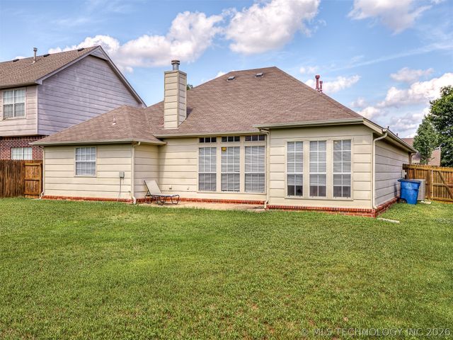 8406 S 111th Avenue E, Tulsa, OK 74133