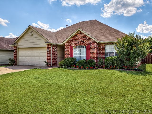 8406 S 111th Avenue E, Tulsa, OK 74133