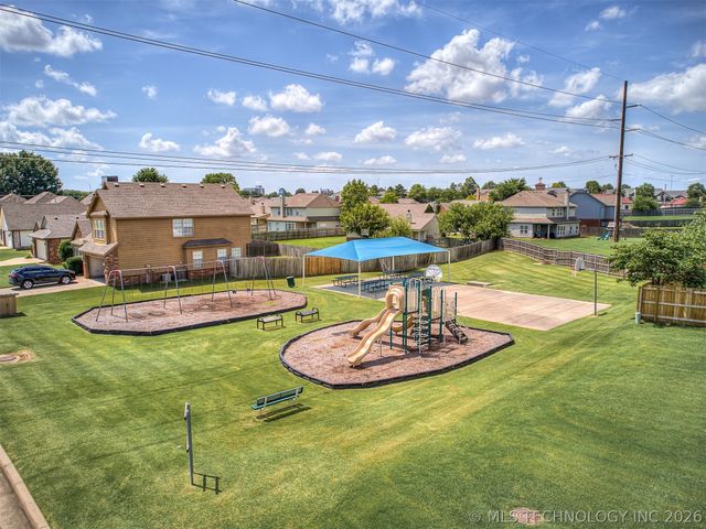 8406 S 111th Avenue E, Tulsa, OK 74133
