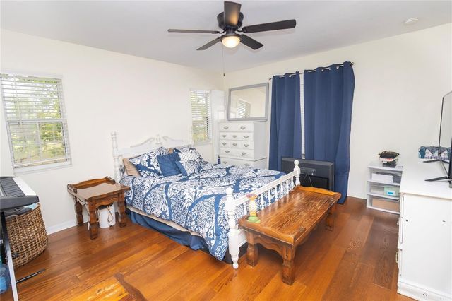 4215 SW 31ST DRIVE 201, Gainesville, FL 32608