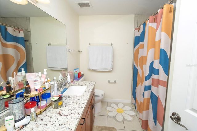 4215 SW 31ST DRIVE 201, Gainesville, FL 32608