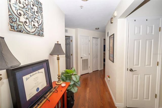 4215 SW 31ST DRIVE 201, Gainesville, FL 32608