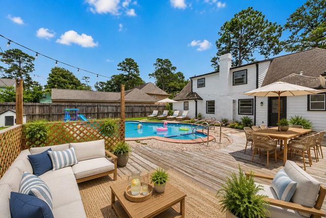3922 Highpines Drive, Houston, TX 77068