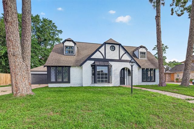 3922 Highpines Drive, Houston, TX 77068