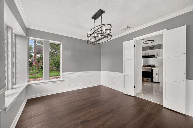 3922 Highpines Drive, Houston, TX 77068