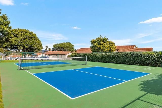 245 Fairlee Lane, Encinitas, CA 92024