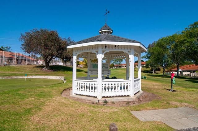 245 Fairlee Lane, Encinitas, CA 92024