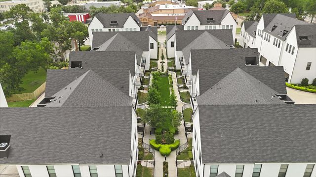 131 Garden Court E, Arlington, TX 76013