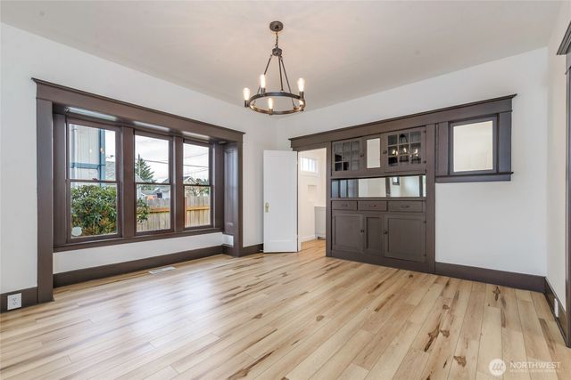 5219 N Winnifred Street, Ruston, WA 98407