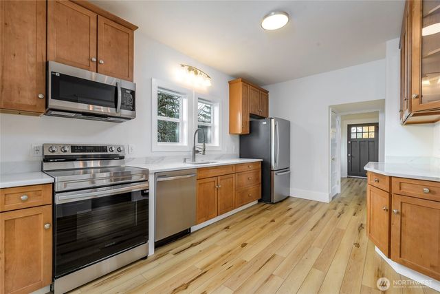 5219 N Winnifred Street, Ruston, WA 98407