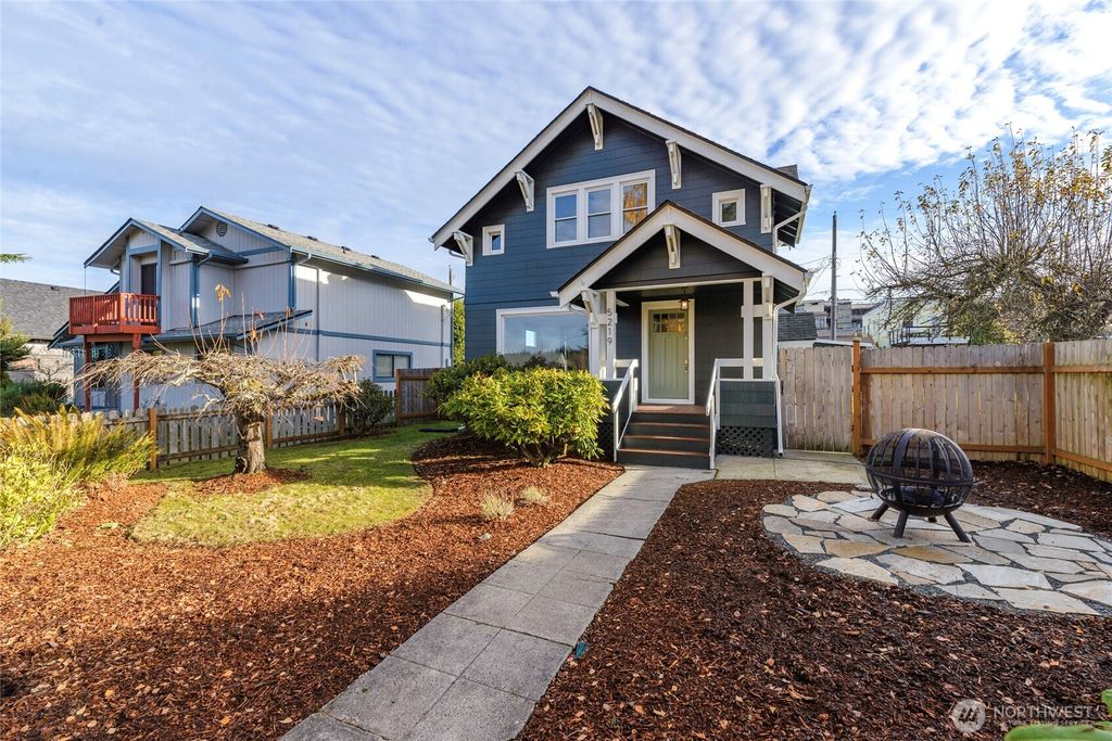 5219 N Winnifred Street, Ruston, WA 98407