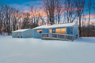 36259 Mill Lake Road, Bloomingdale Twp, MI 49055