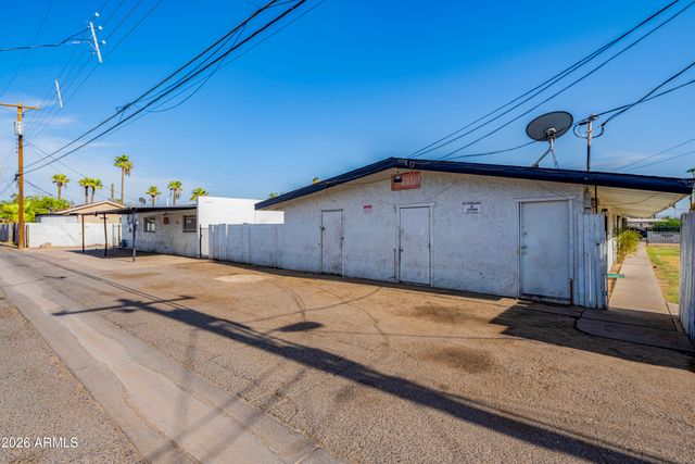 2140 W HEATHERBRAE Drive, Phoenix, AZ 85015