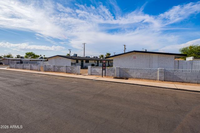2140 W HEATHERBRAE Drive, Phoenix, AZ 85015