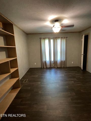 1814 Bacchus Rd, Tazewell, TN 37879