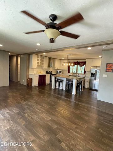 1814 Bacchus Rd, Tazewell, TN 37879