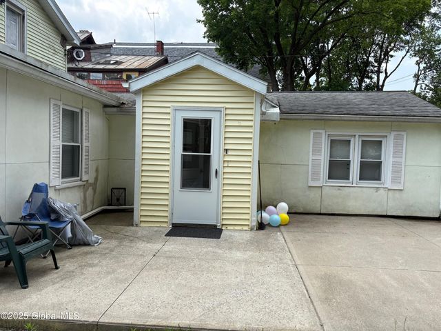 119 Church Street, Saratoga Springs, NY 12866