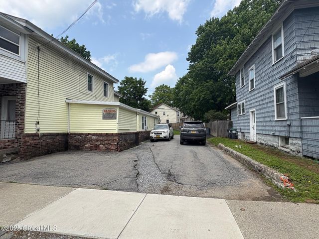 119 Church Street, Saratoga Springs, NY 12866
